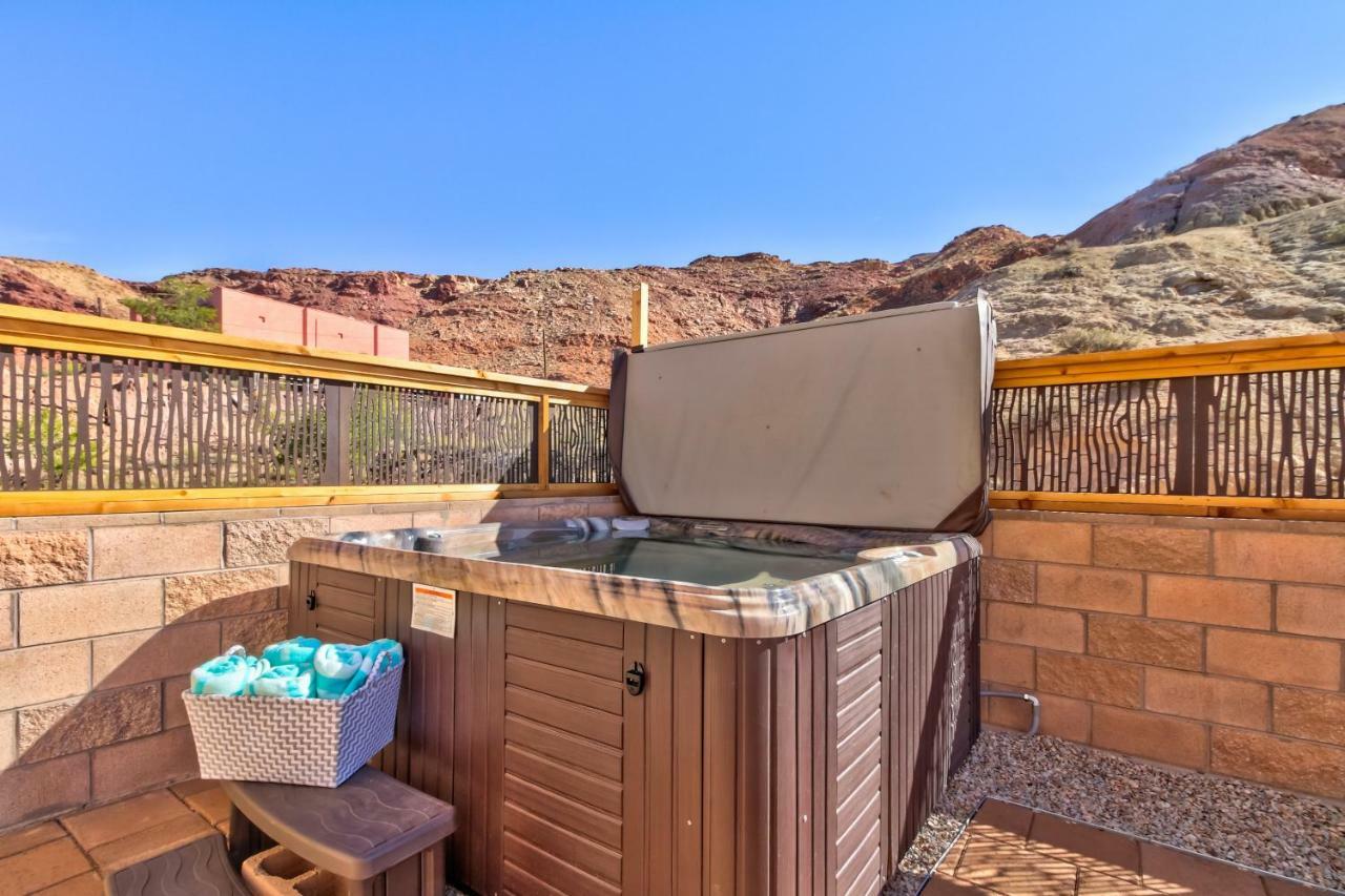 Bella Casa- Downstairs Unit Apartment Moab Exterior photo
