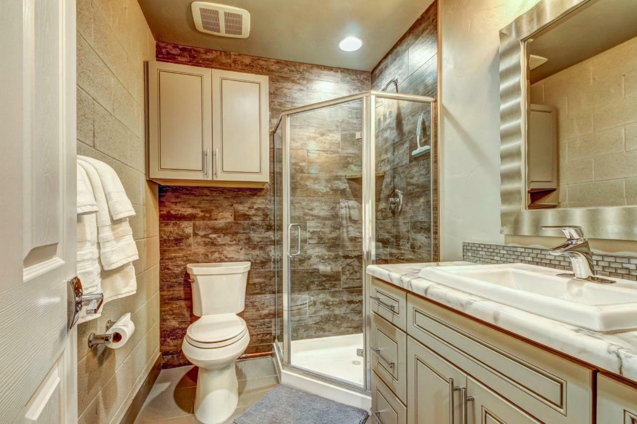 Bella Casa- Downstairs Unit Apartment Moab Exterior photo
