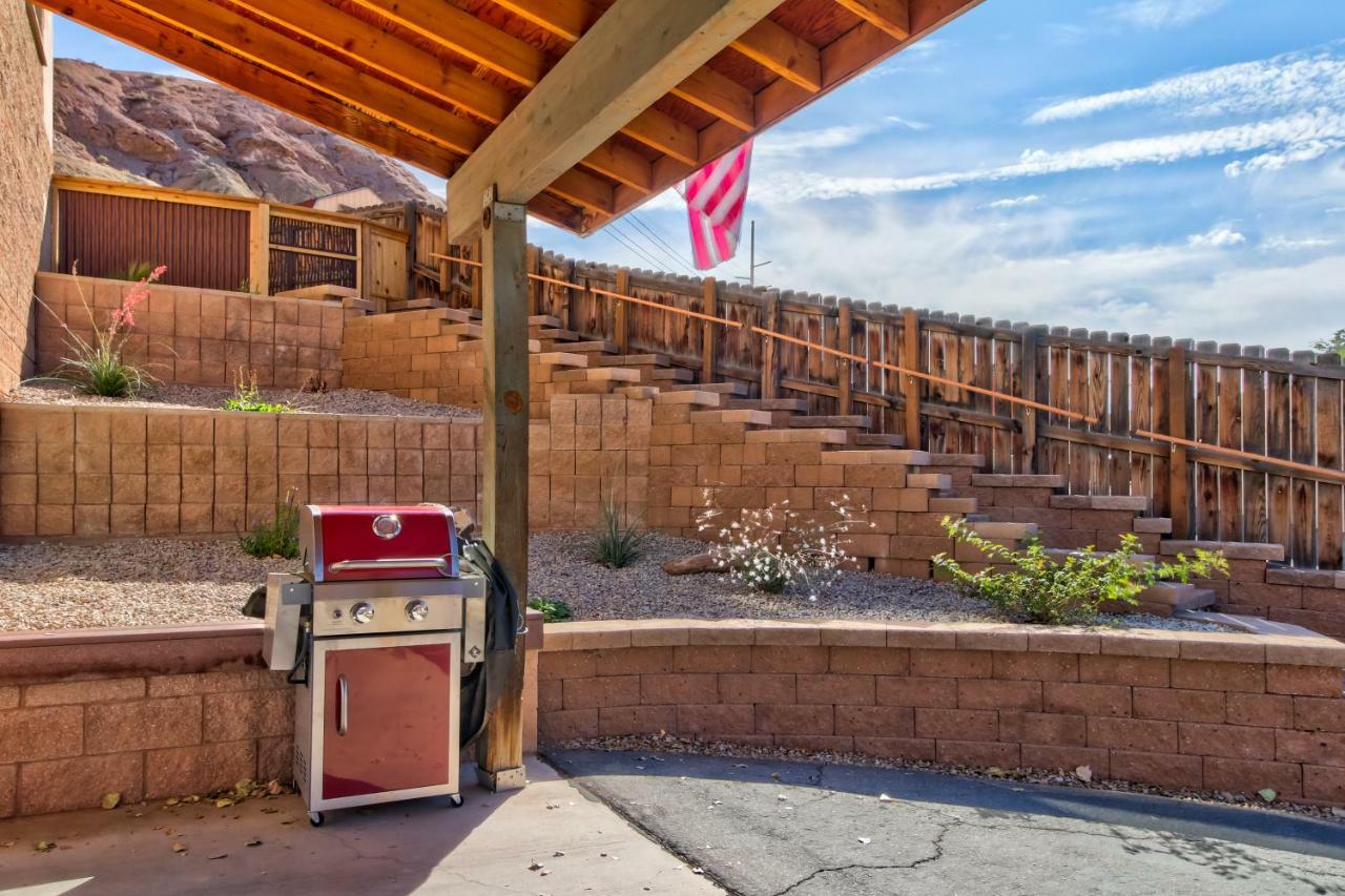 Bella Casa- Downstairs Unit Apartment Moab Exterior photo
