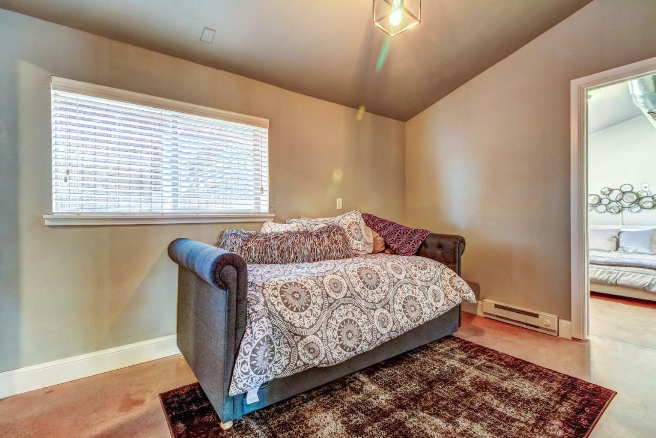 Bella Casa- Downstairs Unit Apartment Moab Exterior photo