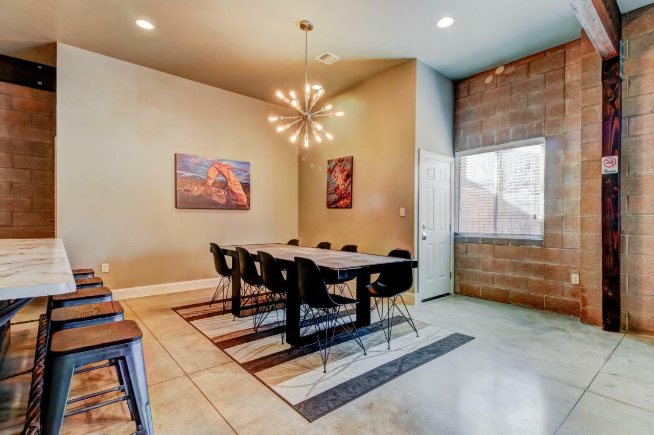 Bella Casa- Downstairs Unit Apartment Moab Exterior photo